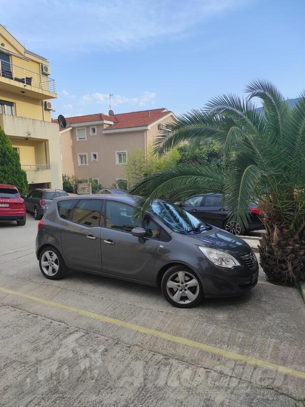 Opel - Meriva - 1.7 Cdti alAuto