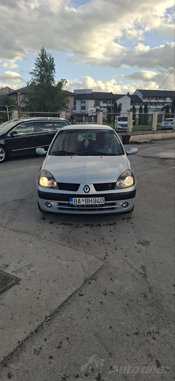 Renault - Clio - 1.5 DCI