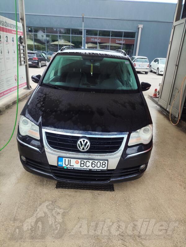 Volkswagen - Touran - 1,9