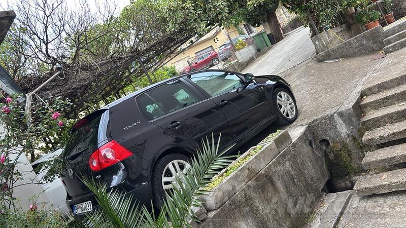 Volkswagen - Golf 5 - 1.9