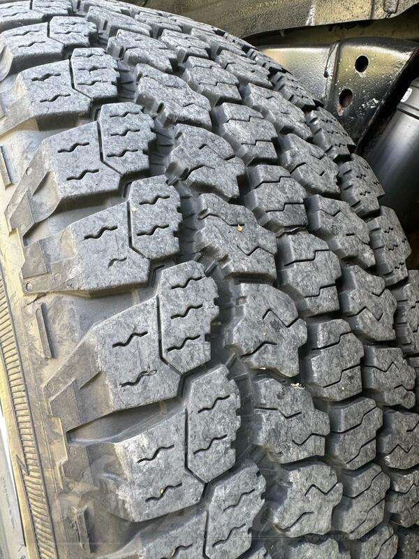 GoodYear - WRANGLER AT - Univerzalna guma