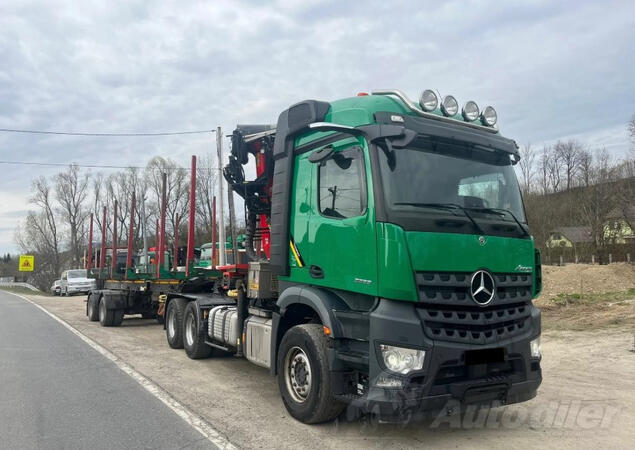 Mercedes Benz - Arocs 2653 Kamion za prijevoz drva / LTK550