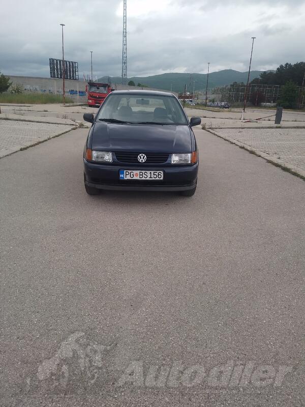Volkswagen - Polo - 1.0