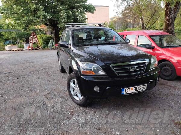 Kia - Sorento - 2.5 dizel 125kw 175ks