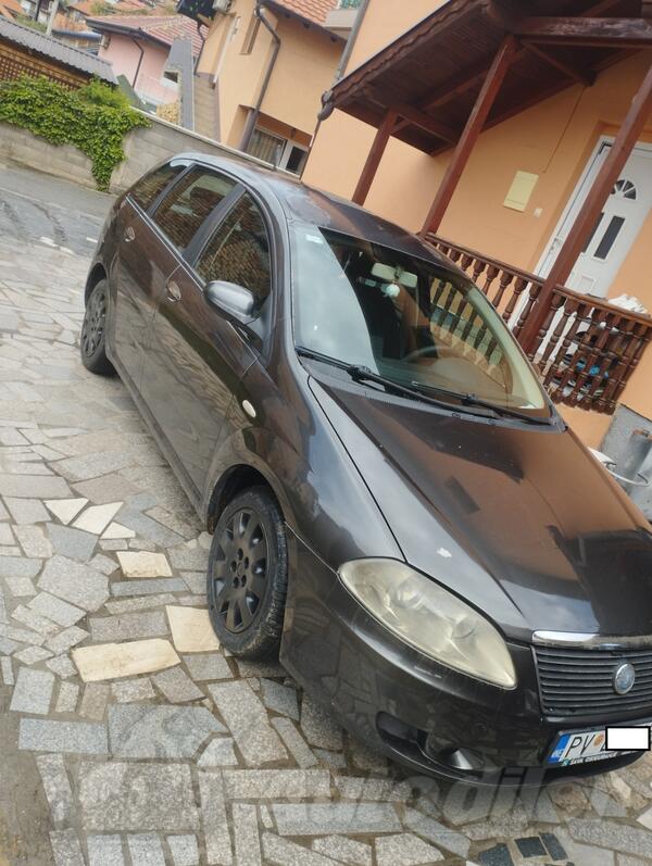 Fiat - Croma - 1,9 JTD