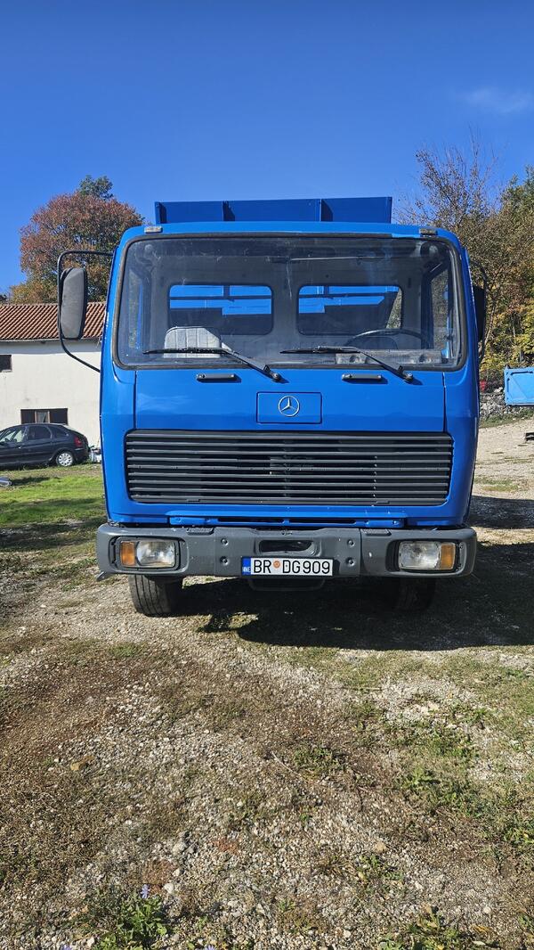 Mercedes Benz - 12 17