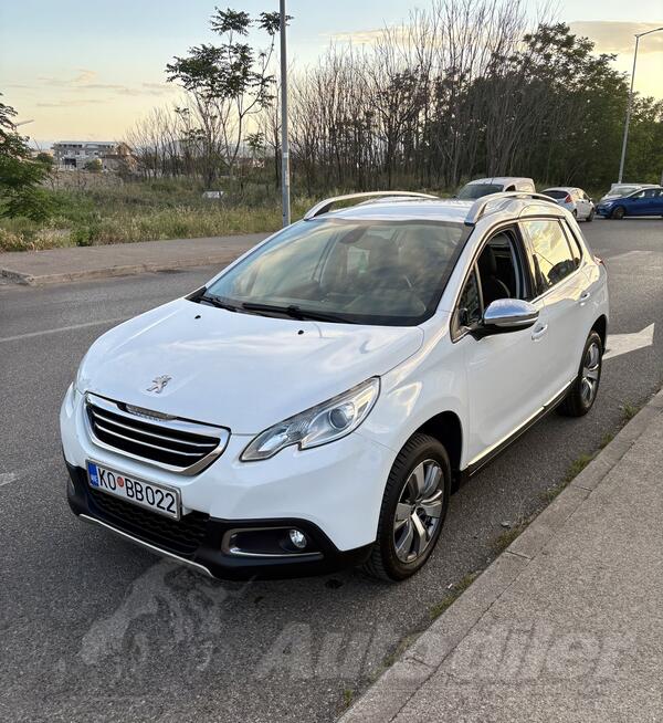 Peugeot - 2008 - 1.6 HDi Allure Automatic