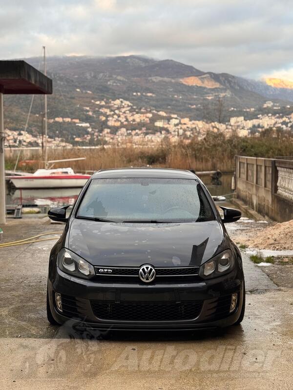 Volkswagen - Golf 6 - 2.0 TDI DSG