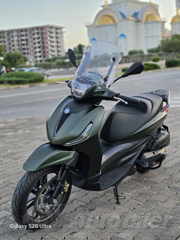 Piaggio - beverly