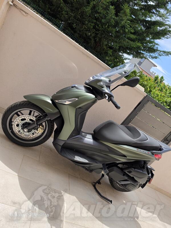 Piaggio - beverly