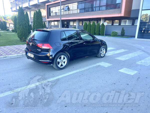 Volkswagen - Golf 7 - 2.0