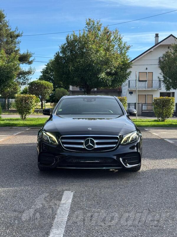 Mercedes Benz - E 220 - E220d