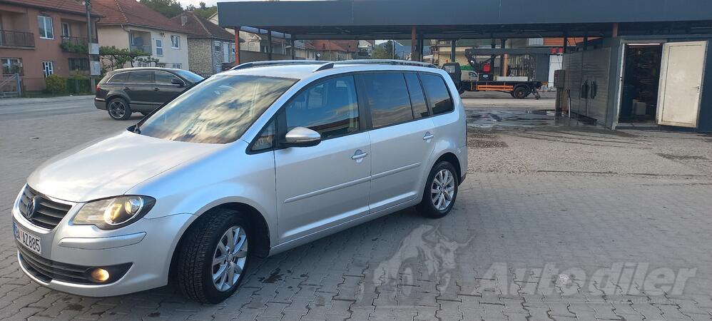 Volkswagen - Touran - 1.9 tdi