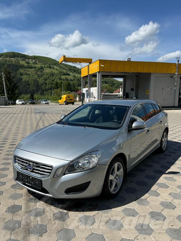 Volvo - V60 - 2.0