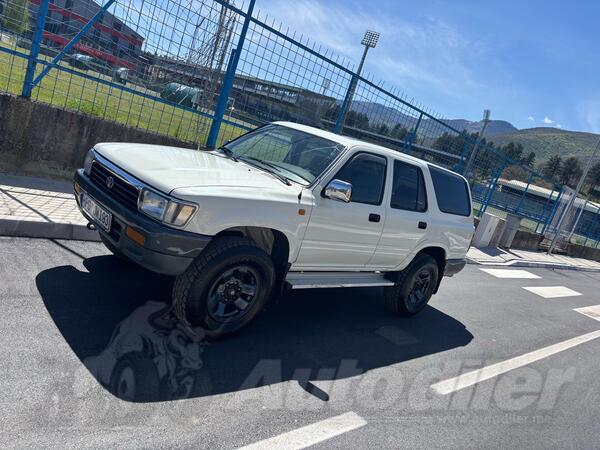 Toyota - 4Runner - 2.4