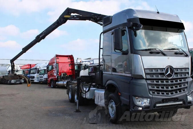 Mercedes Benz - Arocs 2858 / PALFINGER S260Z96 kran / 6X4 / kamion šasija / MO3127
