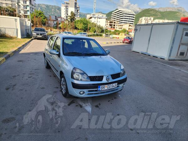 Renault - Clio - 1.2i