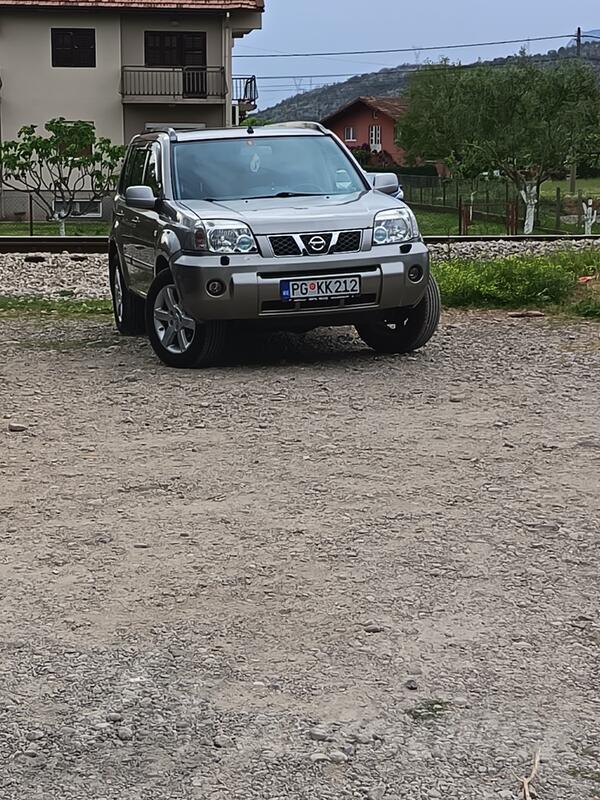 Nissan - X-Trail - 2.2dci