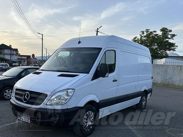 Mercedes Benz - Sprinter 313