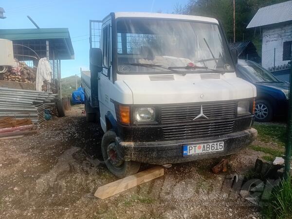 Mercedes Benz - 410 d putr