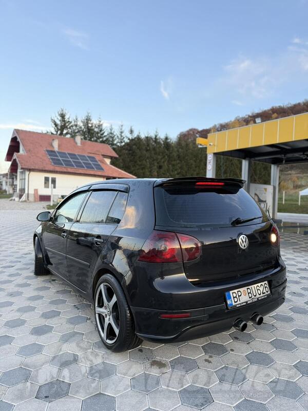 Volkswagen - Golf 5 - 1.9 tdi