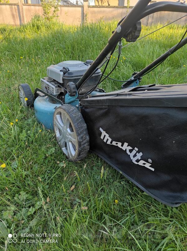 MAN - MAKITA