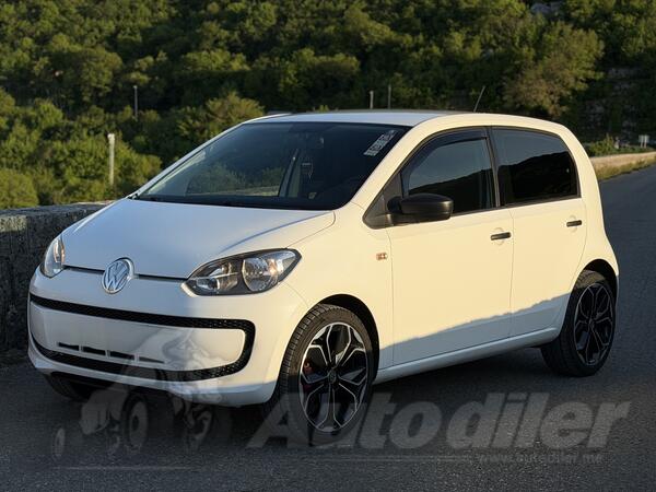 Volkswagen - up!