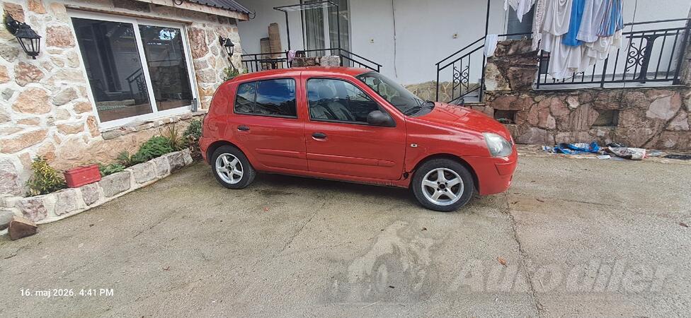 Renault - Clio - 1.2
