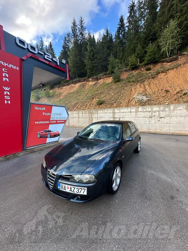 Alfa Romeo - 156 - 1.9