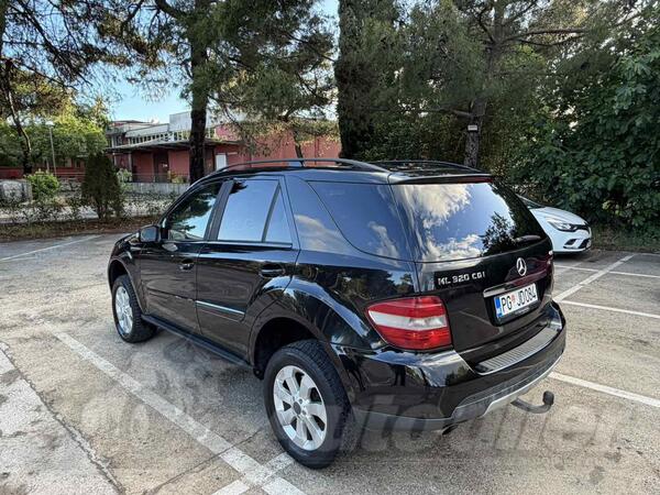 Mercedes Benz - ML 320