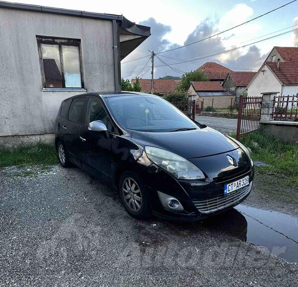 Renault - Scenic - Dci