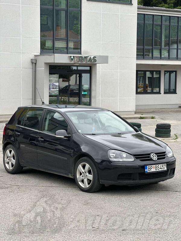 Volkswagen - Golf 5 - 1.9