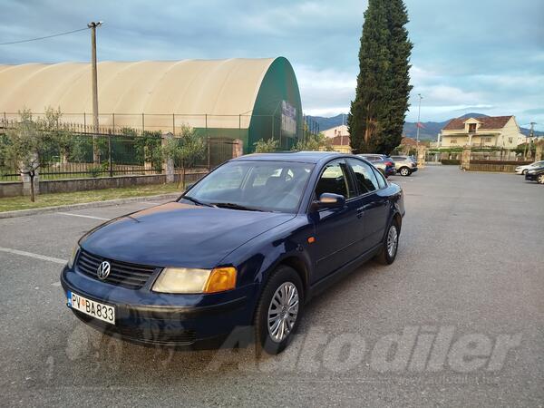 Volkswagen - Passat - 1.6
