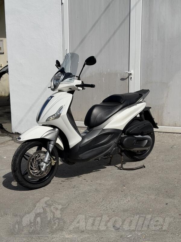 Piaggio - Beverly 350S