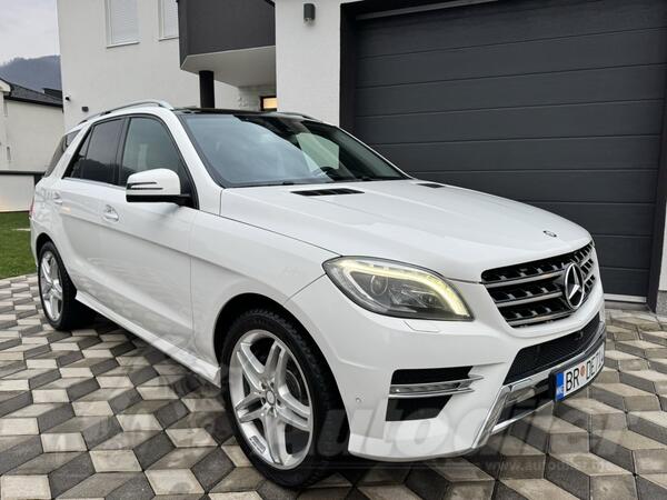 Mercedes Benz - ML 350 - ML 350 BLUETEC 4MATIC