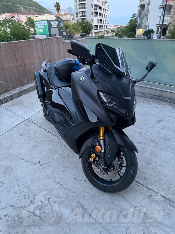 Yamaha - T Max Tech Max