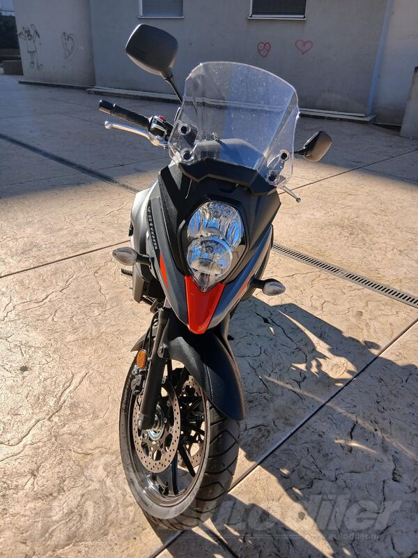 Suzuki - STROM DL 650 A