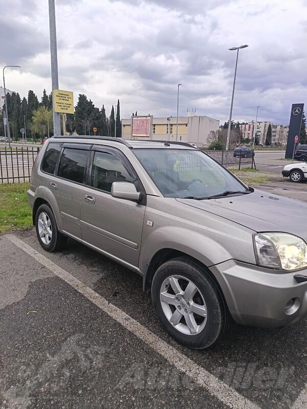 Nissan - X-Trail - 2.2dci