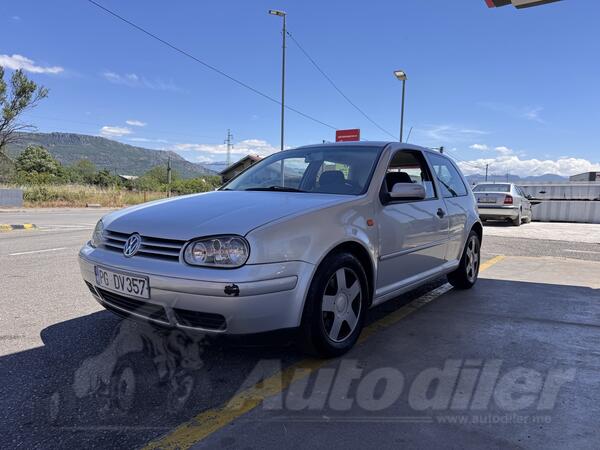 Volkswagen - Golf 4 - 2.0