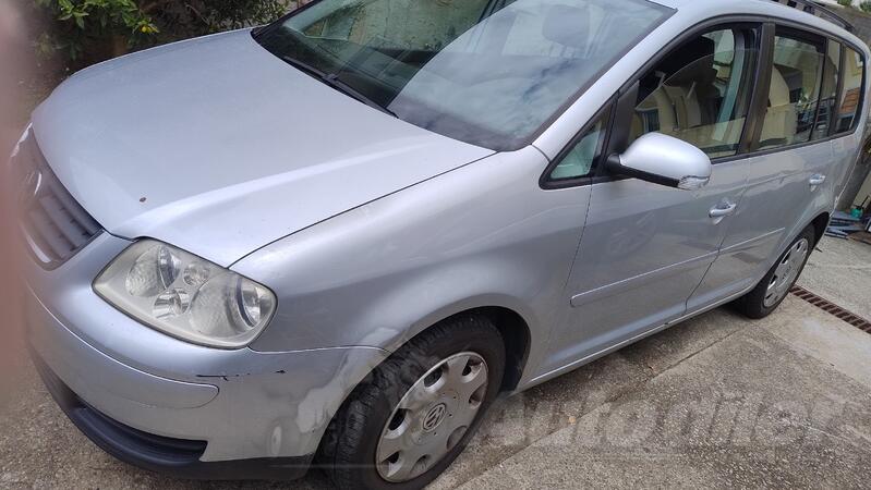 Volkswagen - Touran - 2.0TDI