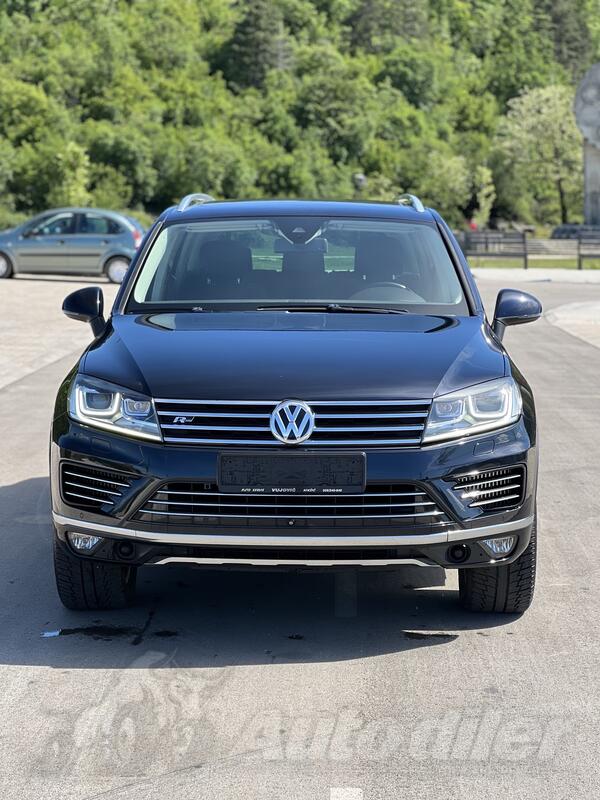 Volkswagen - Touareg - 3.0 tdi