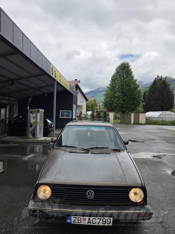 Volkswagen - Golf 2 - 1.6 benzin