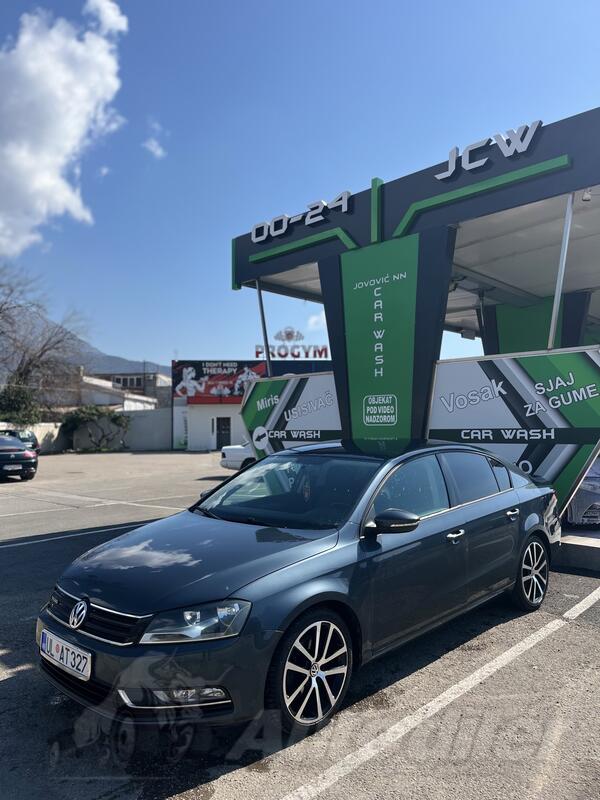 Volkswagen - Passat - 1.6 tdi 77 kw