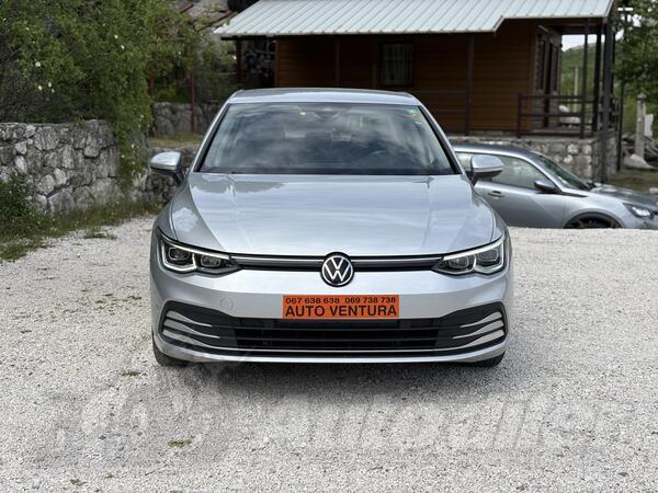 Volkswagen - Golf 8 - 2.0 TDI//STYLE