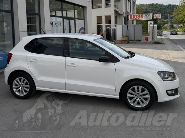 Volkswagen - Polo - 1.6 tdi STYLE
