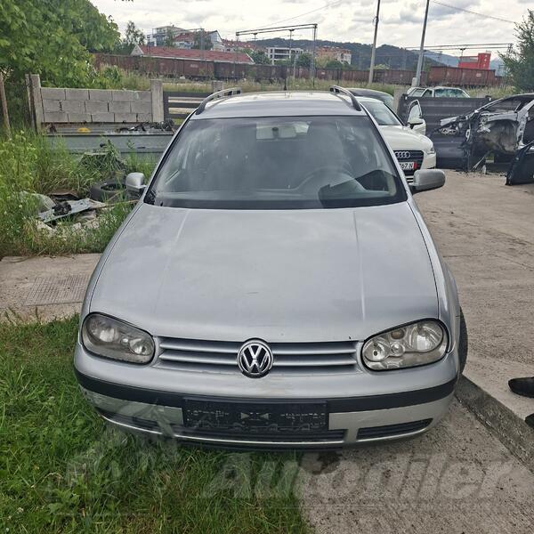 Volkswagen - Golf 4 1.9 TDI in parts