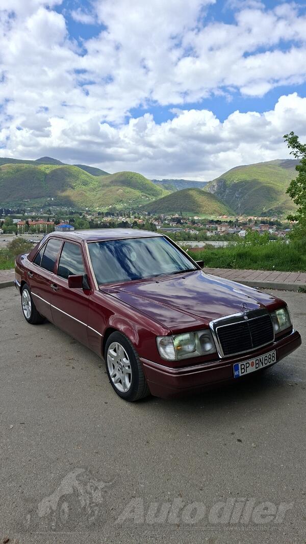 Mercedes Benz - E 300 - 300d