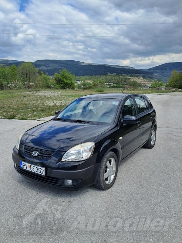 Kia - Rio - 1.5 crdi
