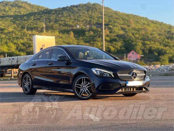 Mercedes Benz - CLA 180 - 1.5
