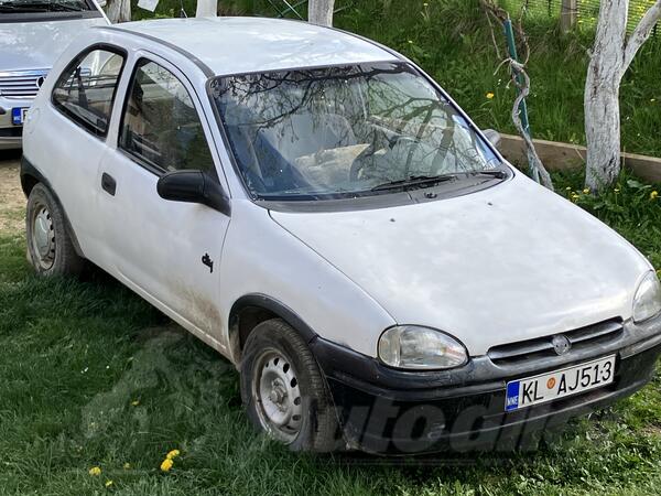 Opel - Corsa - 1.2
